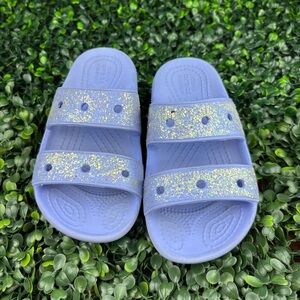 CROCS Kids Sparkle Slide Sandals - light purple